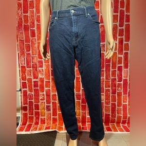 LUCKY * BRAND JEANS.